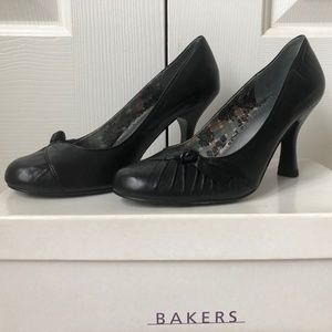 Bakers Black Pumps